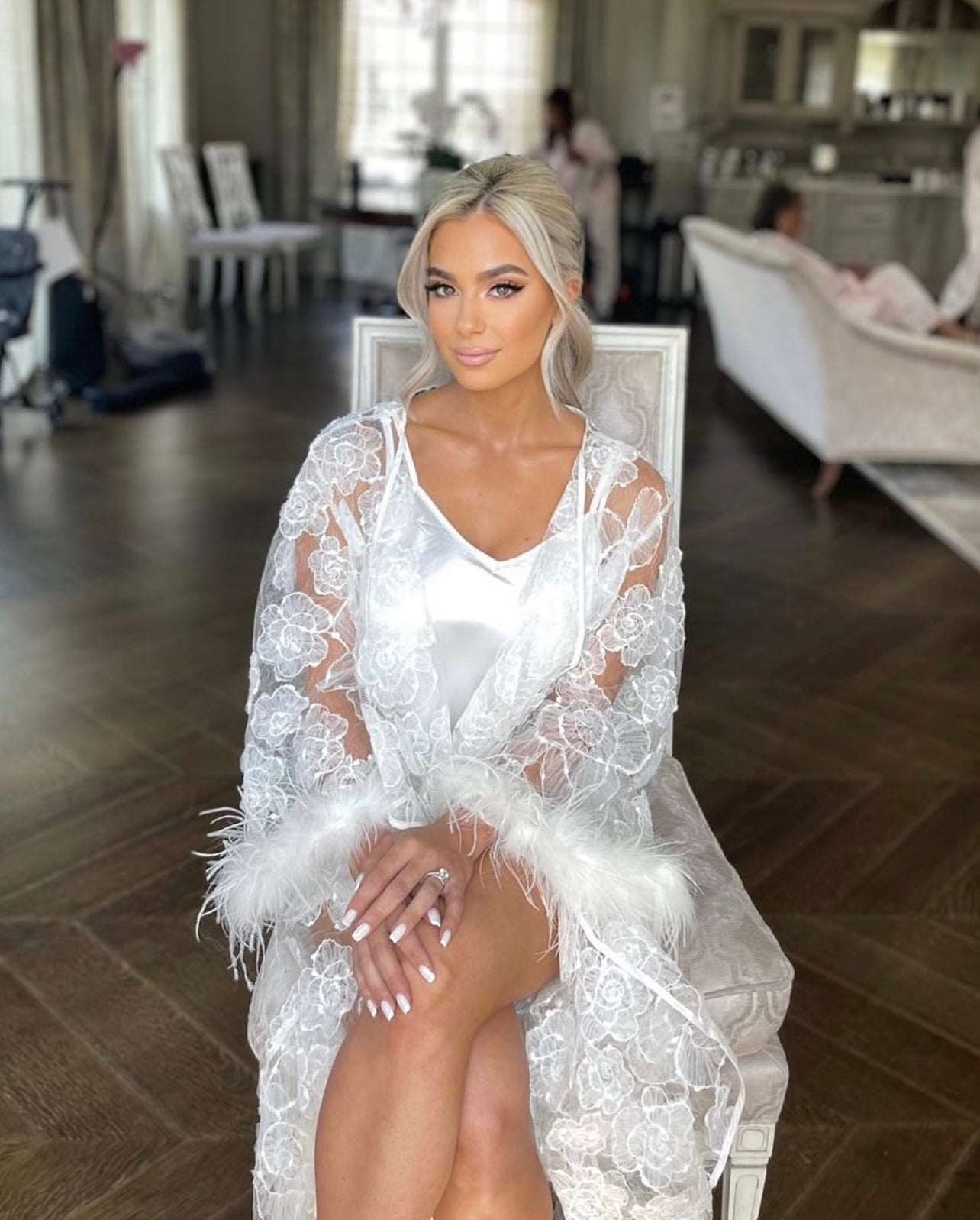 Luxury SIMONE Lace Bridal Robe