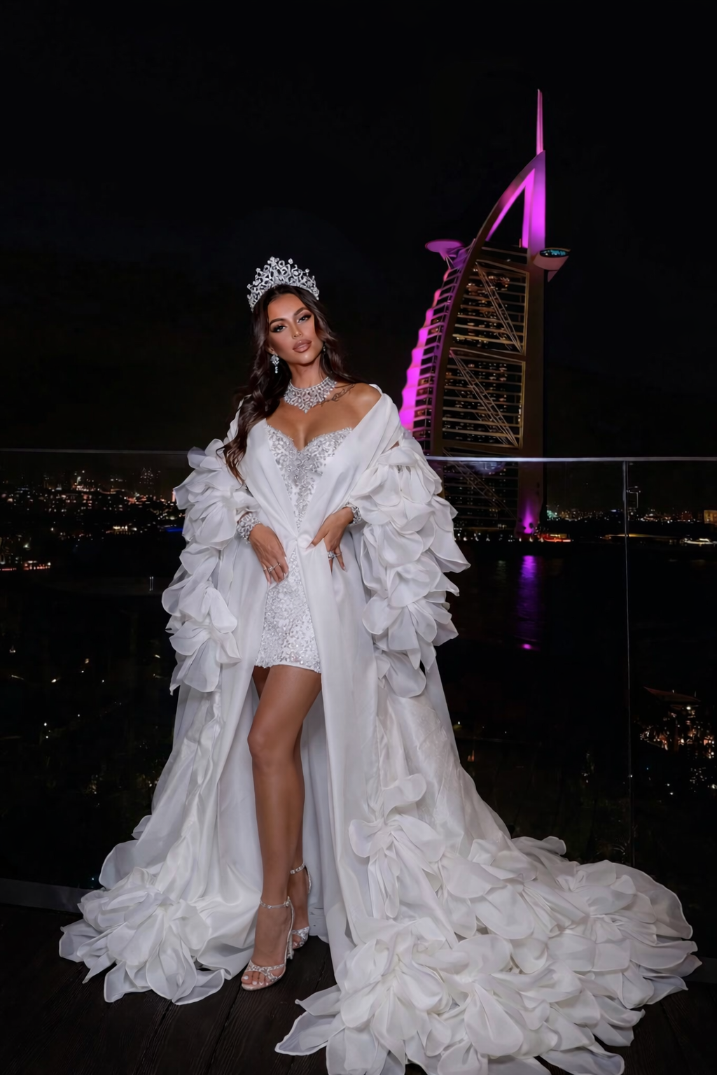 TOMA Luxury Lace Bridal Robe