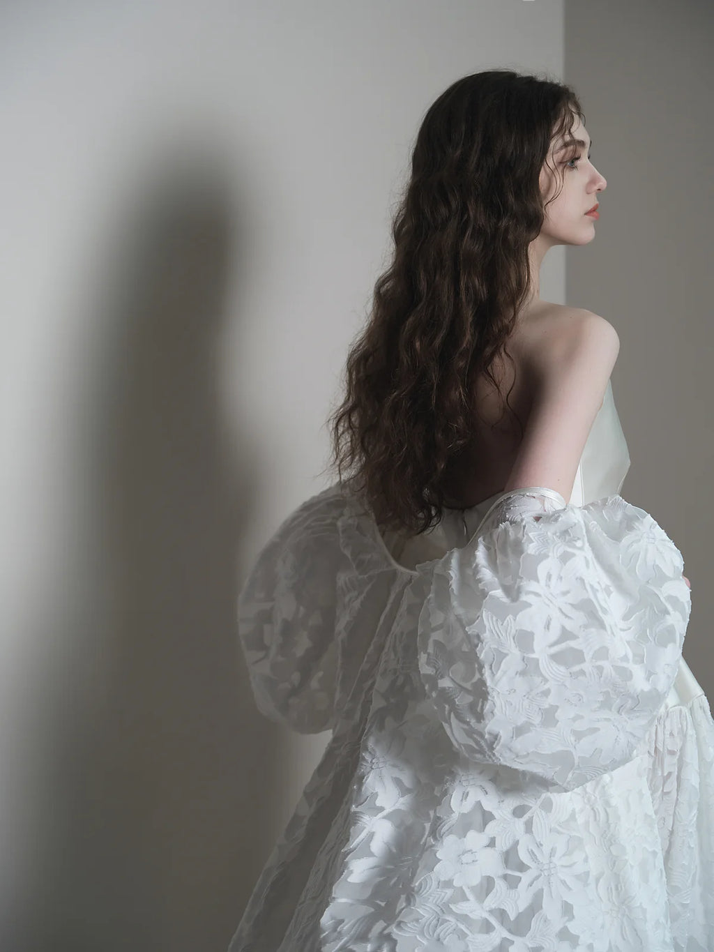 AMUSEE LUXURY BRIDAL CAPE