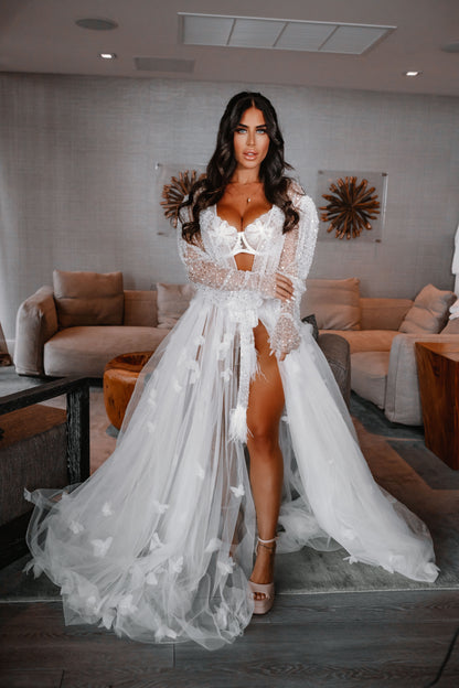 BRUNA lace bridal robe