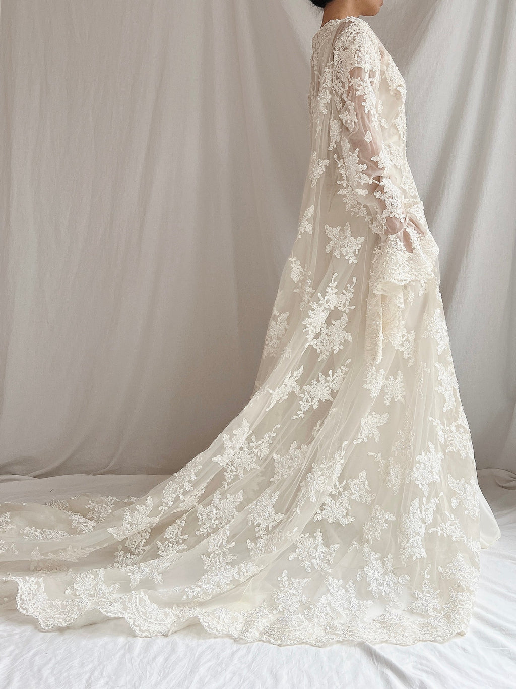 NAYA BRIDAL ROBE 2026