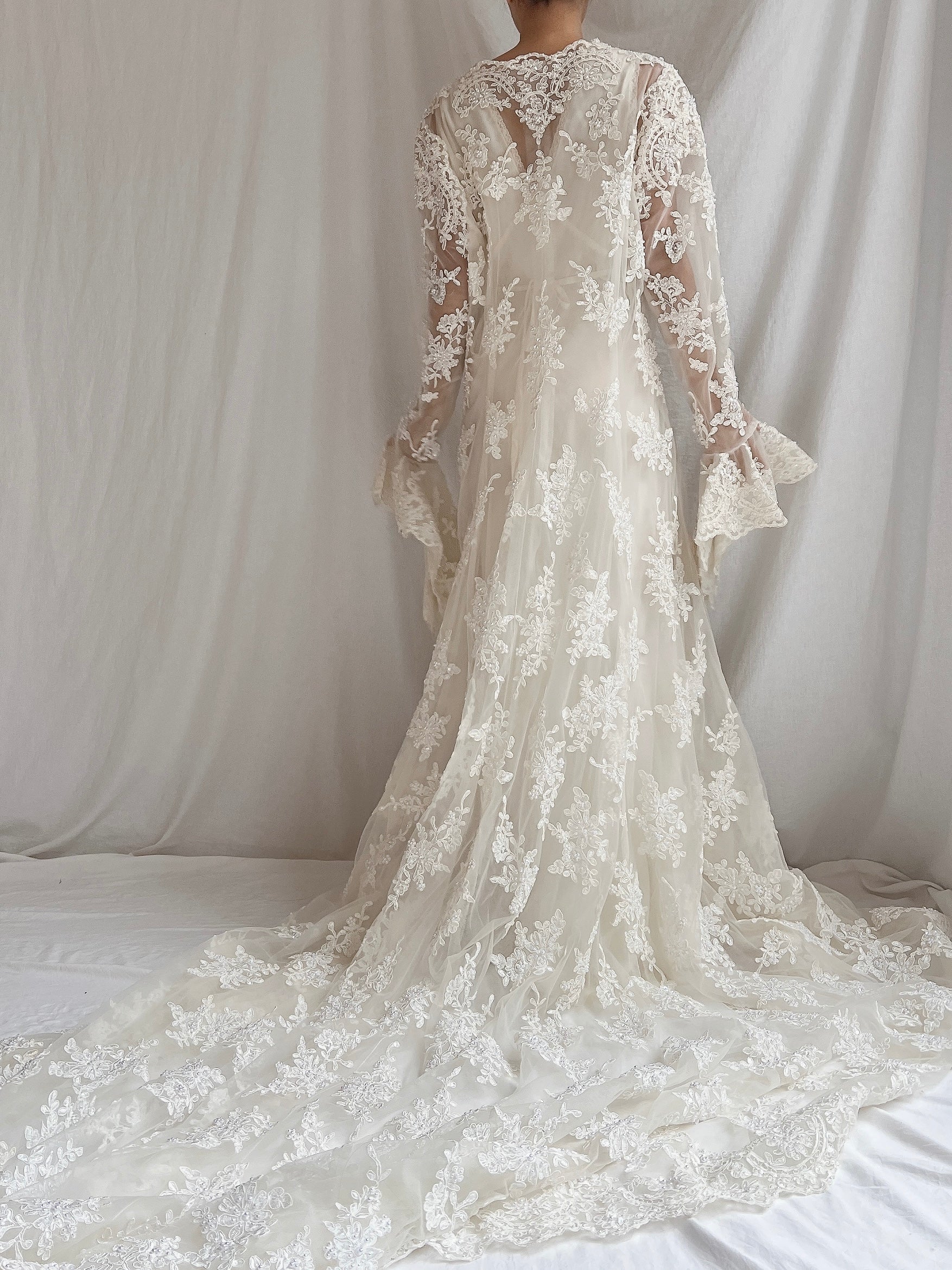 NAYA BRIDAL ROBE 2026