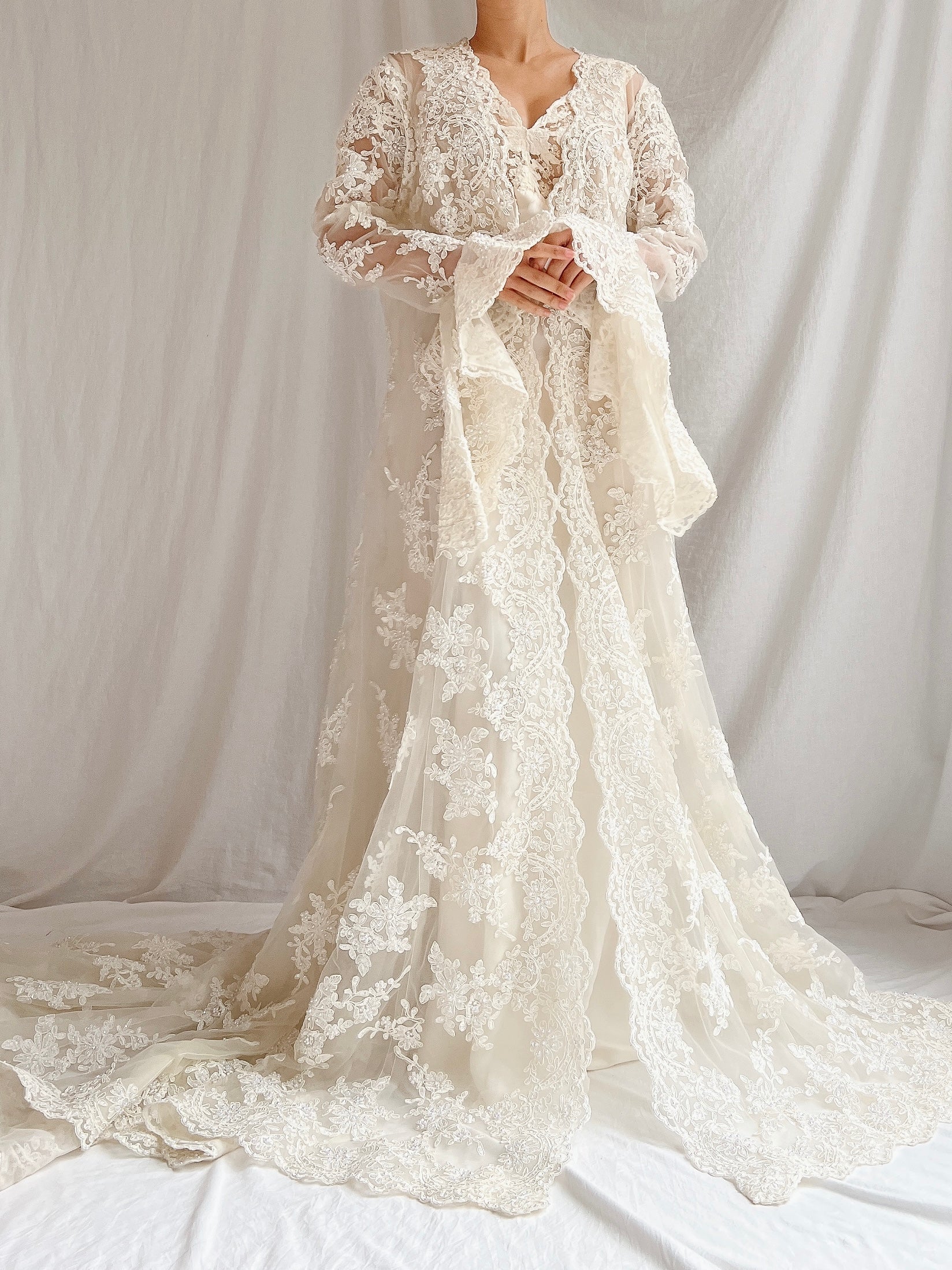 NAYA BRIDAL ROBE 2026