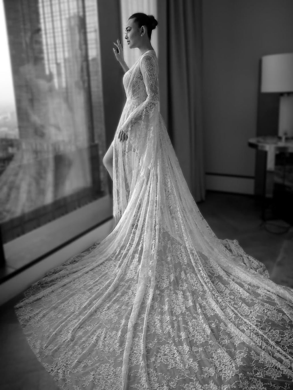 MADELENA LACE BRIDAL ROBE