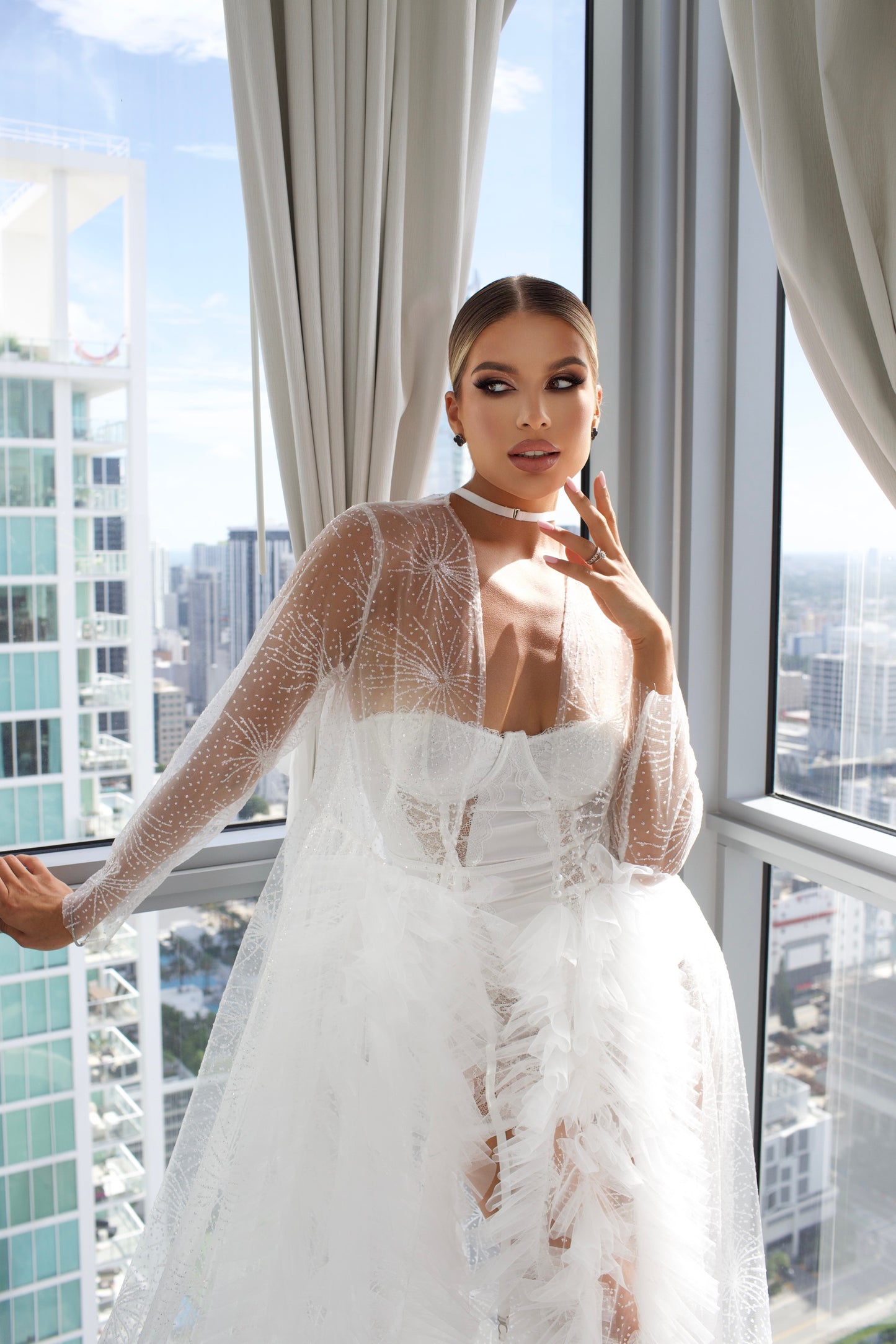 VIVIANA lace bridal robe