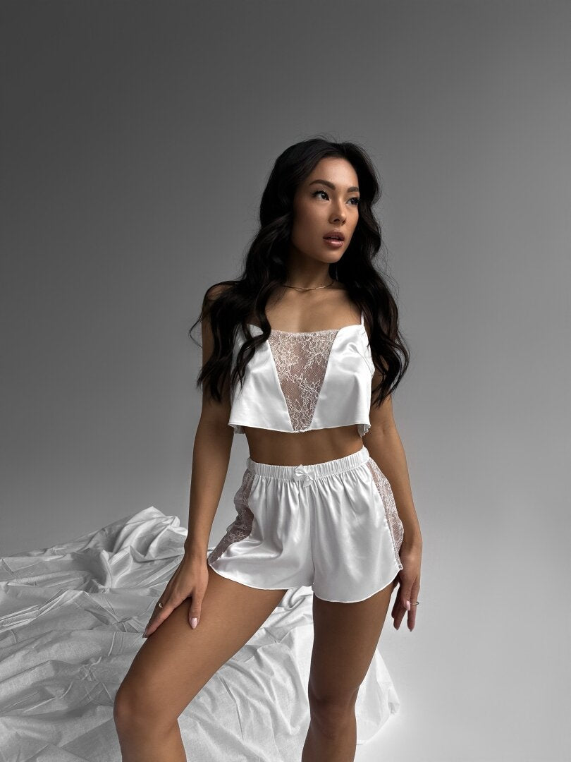 TIA White Pajamas Set