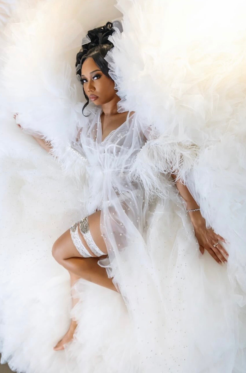 Savannah Bridal Lace Robe with Feathers