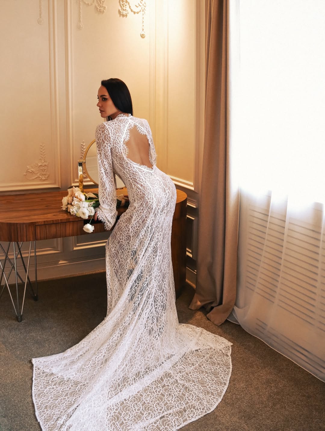 AMALIA Lace Bridal Robe