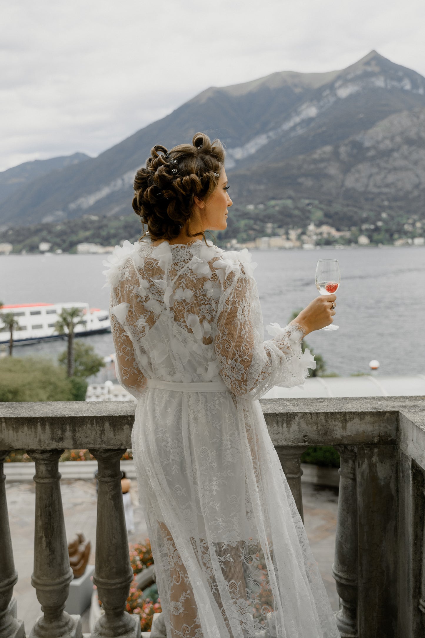 POLINA lace bridal robe with train