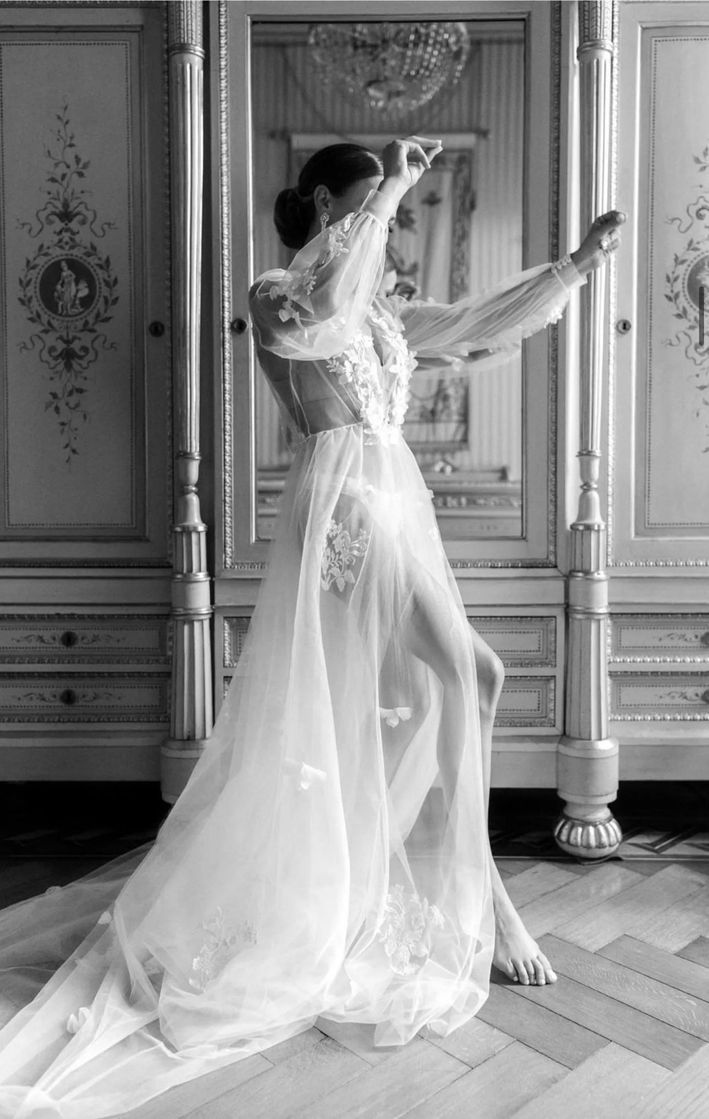 Luxury Angel Wedding Robe – The Perfect Bridal Dressing Gown