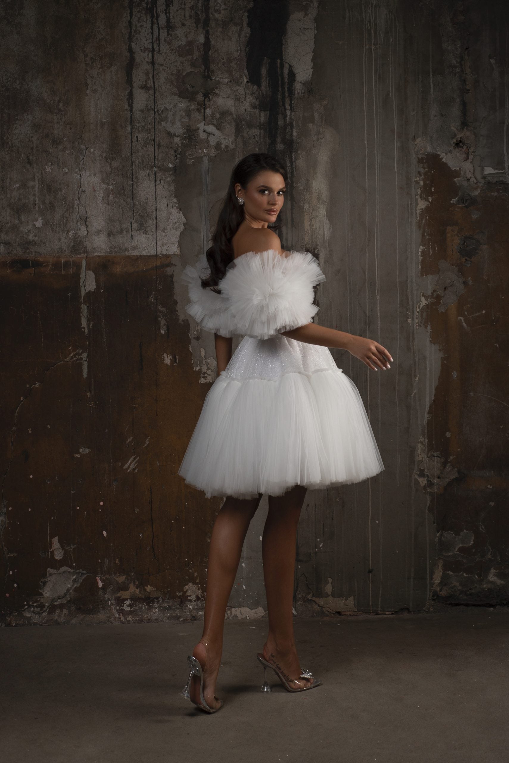 JODDIE Mini Wedding Dress – Chic & Timeless Bridal Fashion Inna Elsie